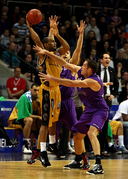 多次斩获冠 多次斩获冠